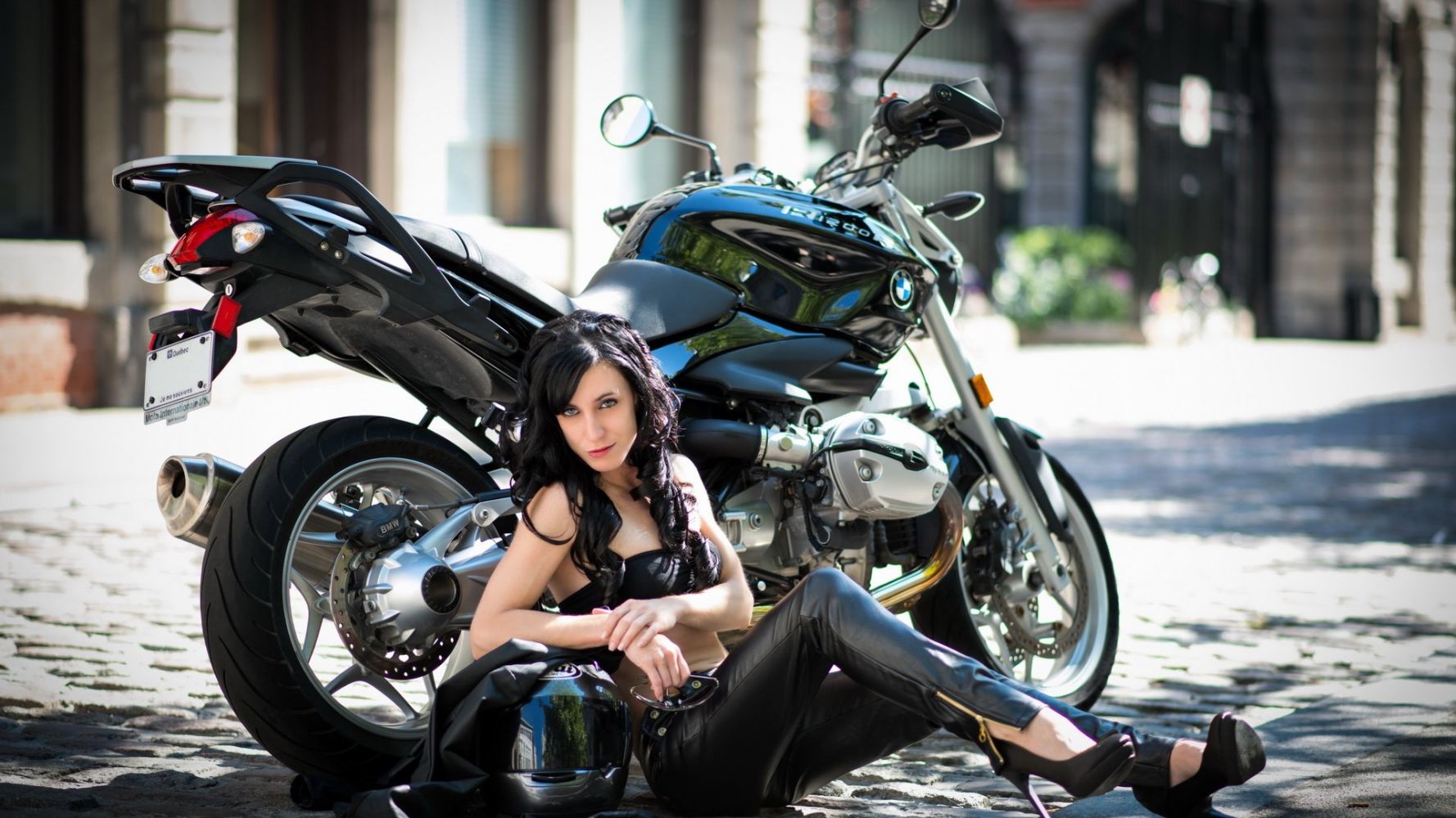 European women on bikes in Tabriz