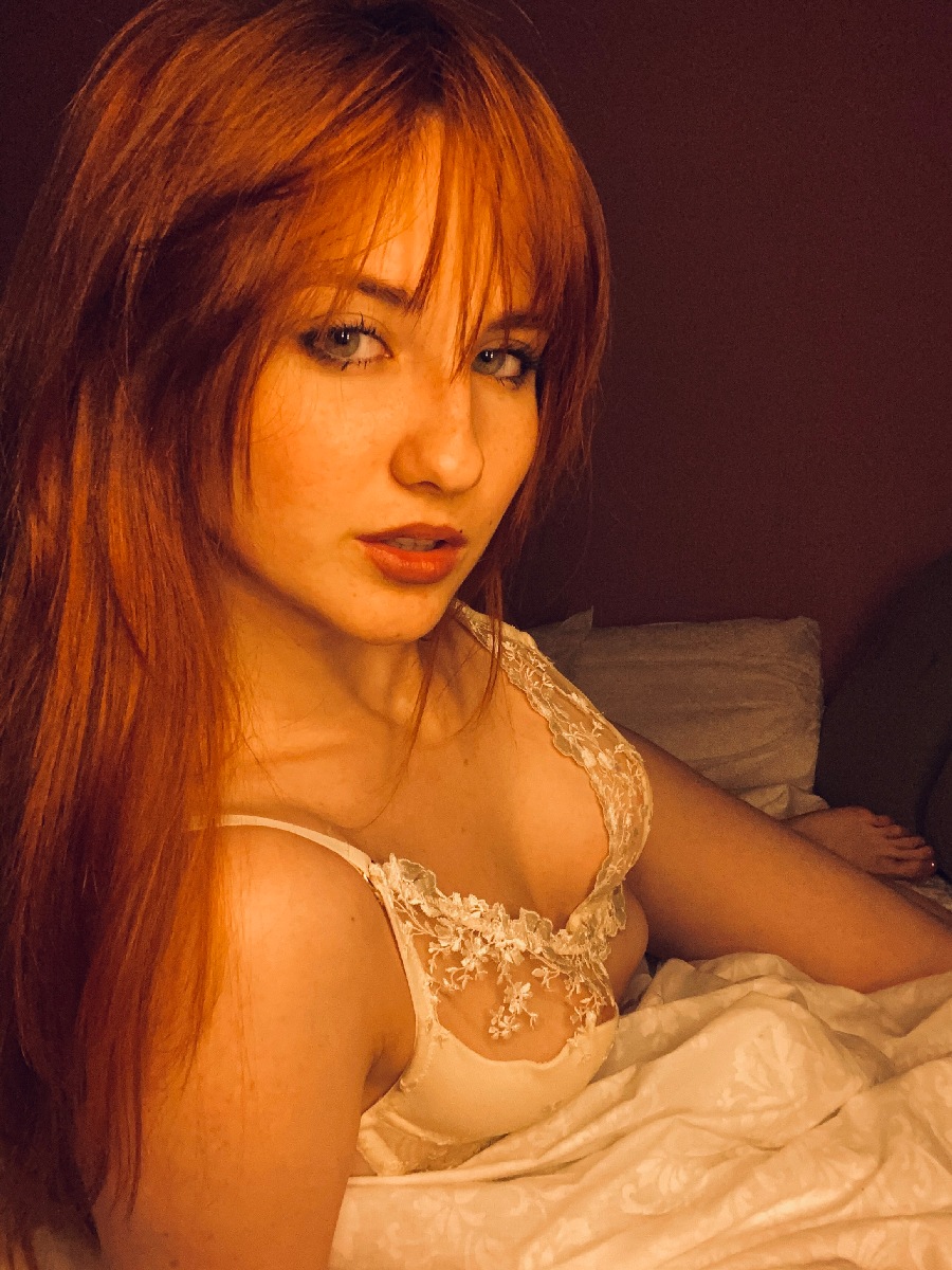 A playful frame from Nata — online in Tabriz